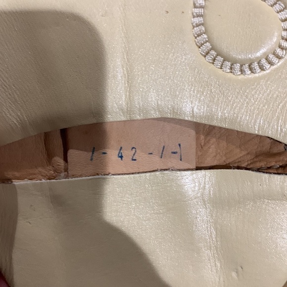 Moroccan Pointed Slippers in Ivory Unisex Size W10 M8.5 - Picture 4 of 7